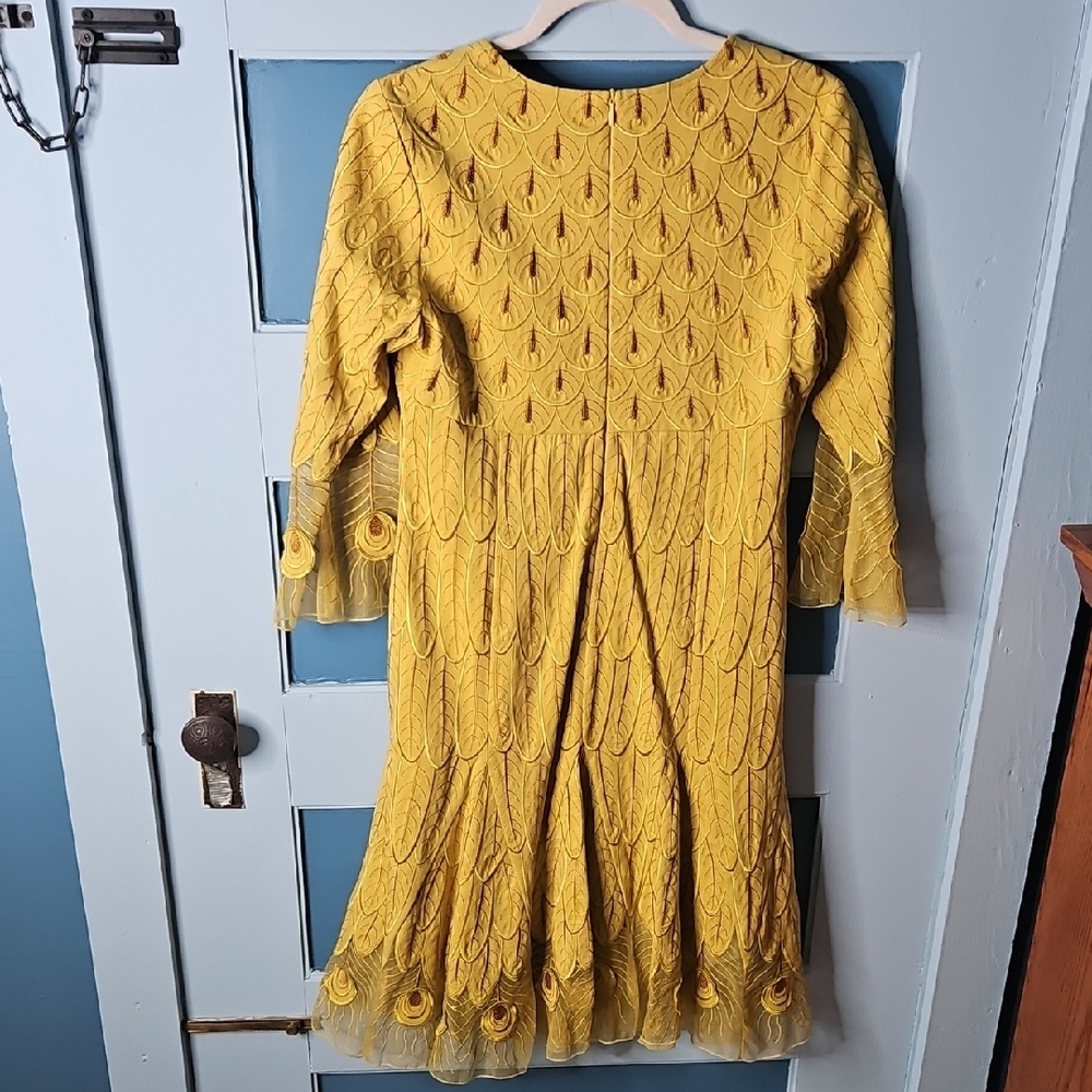 Luxurious Golden Yellow Giovanna Style Dress NWOT - Picture 7 of 15